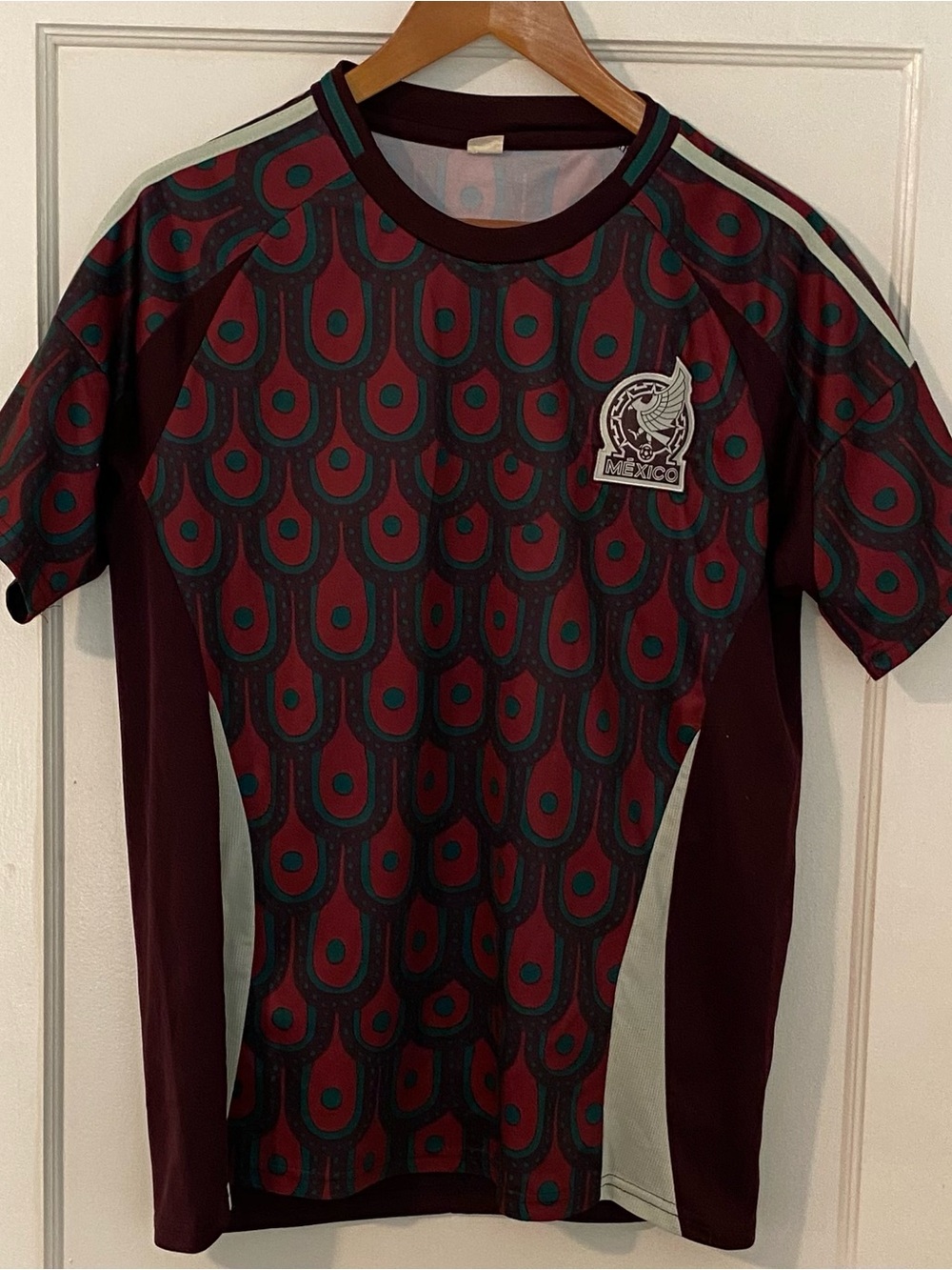 Mexico National Team Men’s Medium Soccer Jersey
